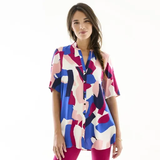 Tunică cu decolteu cu nasturi și imprimeu grafic