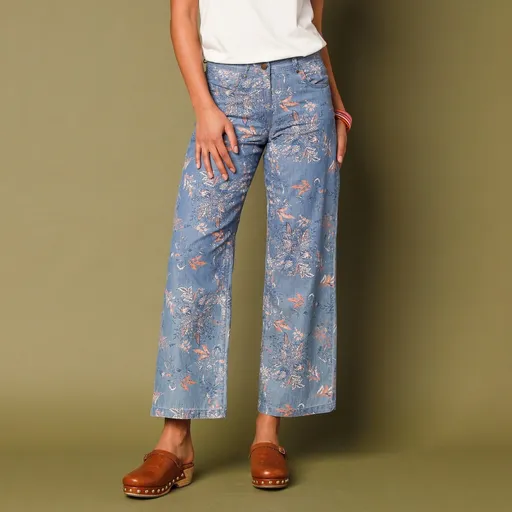 Blugi cu picior larg imprimate