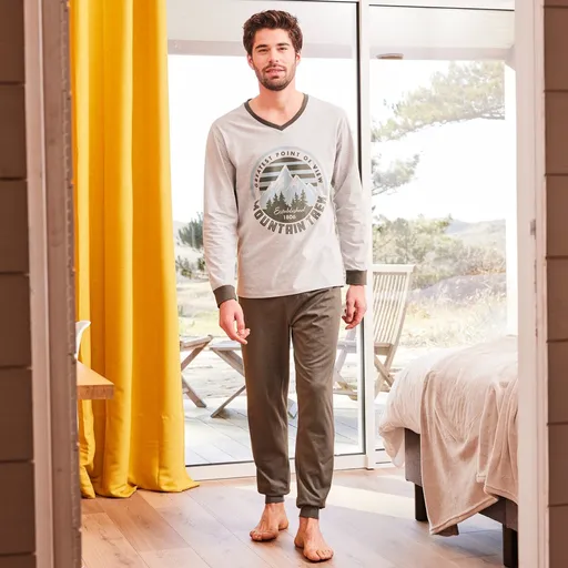 Pijamale cu imprimeu și decolteu în V și pantaloni