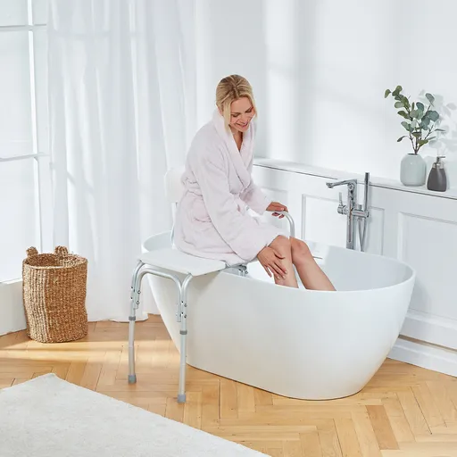 Bancă de transfer pentru baie