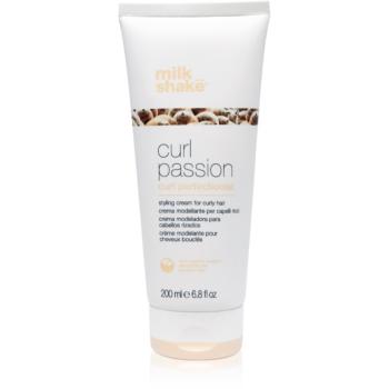 Milk Shake Curl Passion crema styling pentru păr creț 200 ml