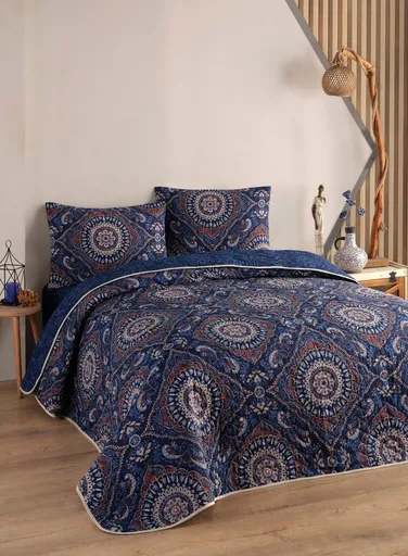 Cuvertura matlasata dubla, L'essentiel Maison, Varak, 65% bumbac/35% poliester, Albastru inchis