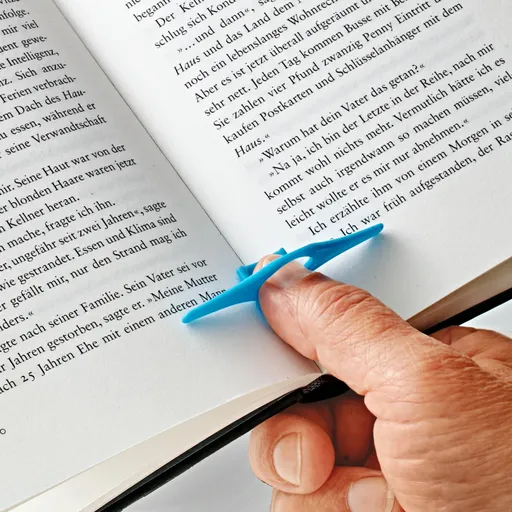 3 deținători de pagini "Degetul mare"