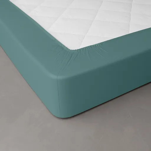 Cearșaf cu elastic, culoare uni, percal, adâncime colț 40 cm