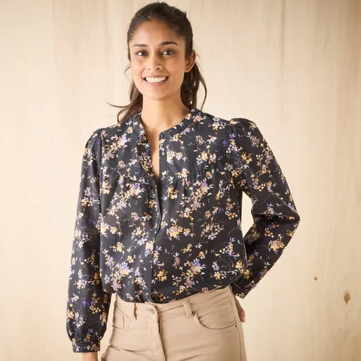 Bluză cu mânecă lungă și imprimeu floral