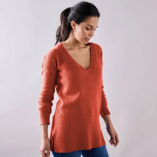 Pulover lung cu decolteu în V