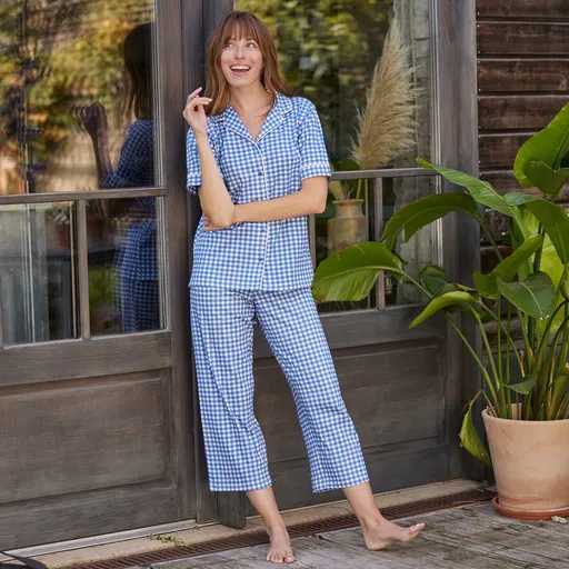 Pijama cu pantaloni 7/8 și imprimeu în carouri vichy