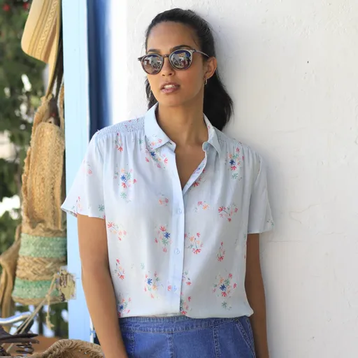 Cămașă cu mâneci scurte, franjuri și imprimeu floral