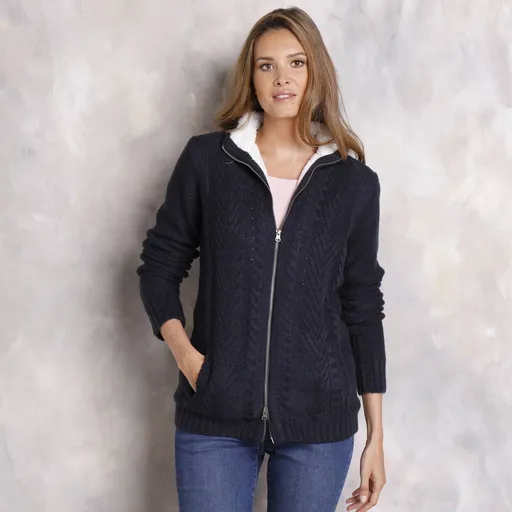 Pulover cu model împletitură