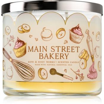 Bath & Body Works Main Street Bakery lumânare parfumată 411 g