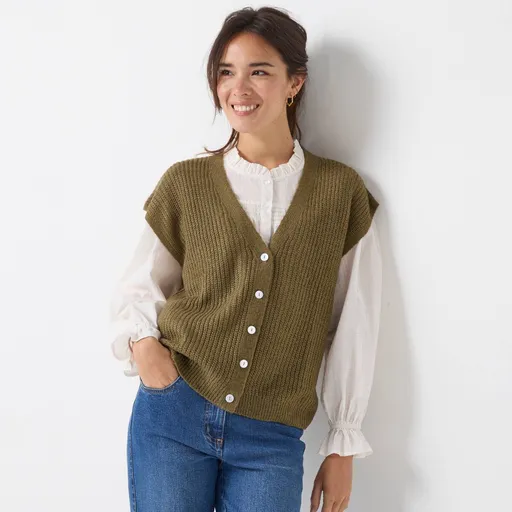 Vestă cu nasturi și model simplu