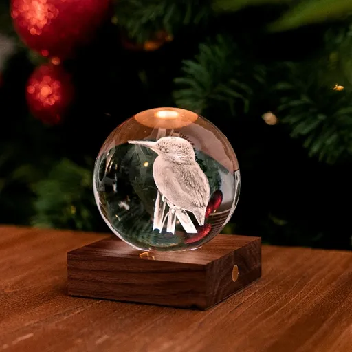 Lampă de masă cu motiv laser 3D, multe variante - Gingko Motiv: pescăruş