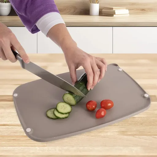 Placă de tăiere anti-alunecare