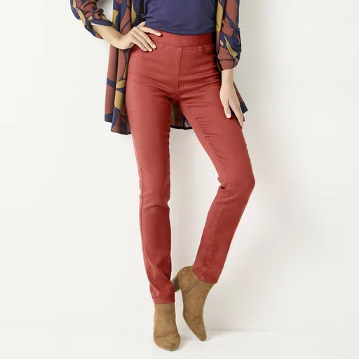 Blugi comozi cu talie elastică, pentru o siluetă scundă