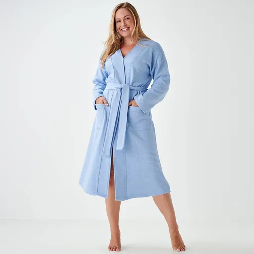 Halat cu fustă și mâneci lungi