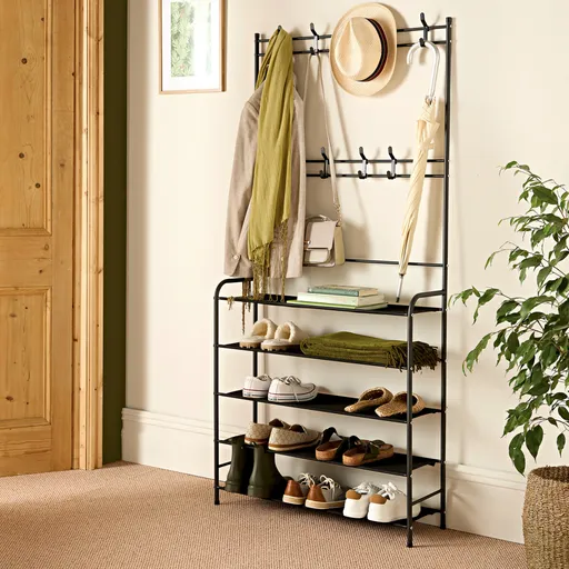 Rafturi pentru haine și pantofi