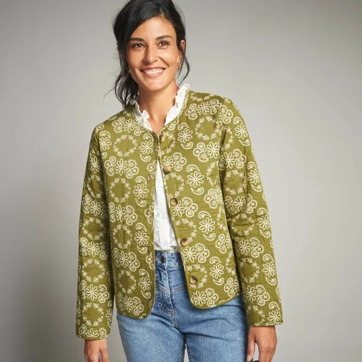 Jachetă matlasată cu imprimeu