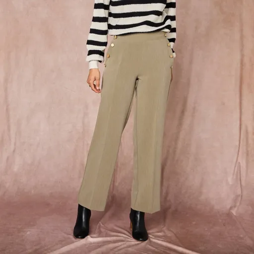 Pantaloni largi și lejeri cu nasturi decorativi