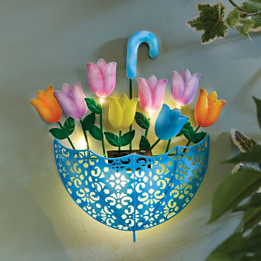 Lumină solară cu umbrelă