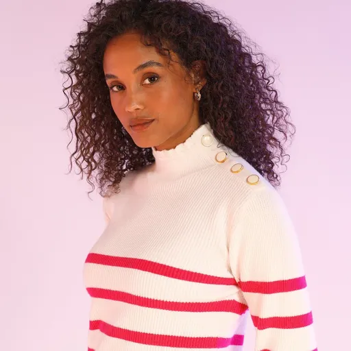 Pulover în dungi cu guler înalt