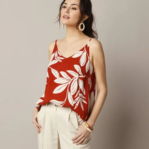 Top imprimat cu bretele reglabile