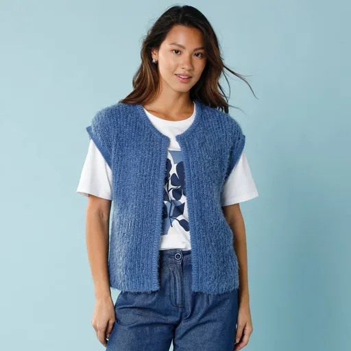 Vestă tricotată cu blană, pentru o siluetă minionă