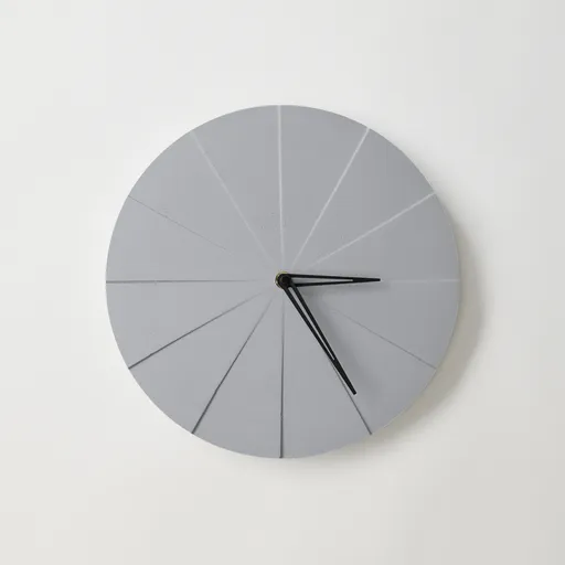 Ceas de perete ODLITO din beton, model Cake - gri - 28,5 cm - ace negre