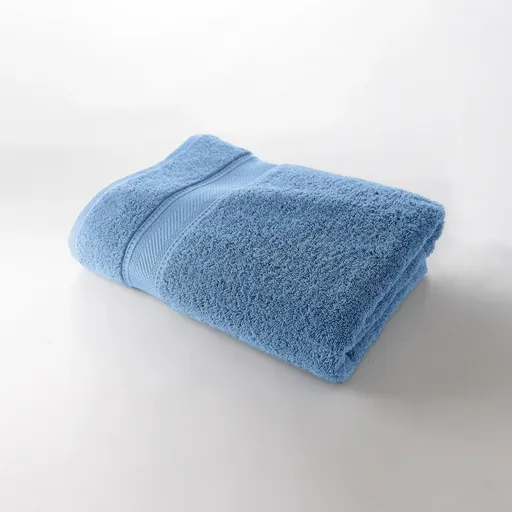 Un set de textile de baie din țesătură terry uni de la Colombine, calitate luxoasă 540 g/m2