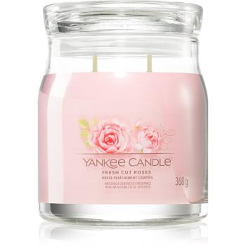 Yankee Candle Fresh Cut Roses lumânare parfumată 368 g