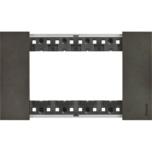 Rama ornament 4 module Bticino Living Now KA4804NG, space