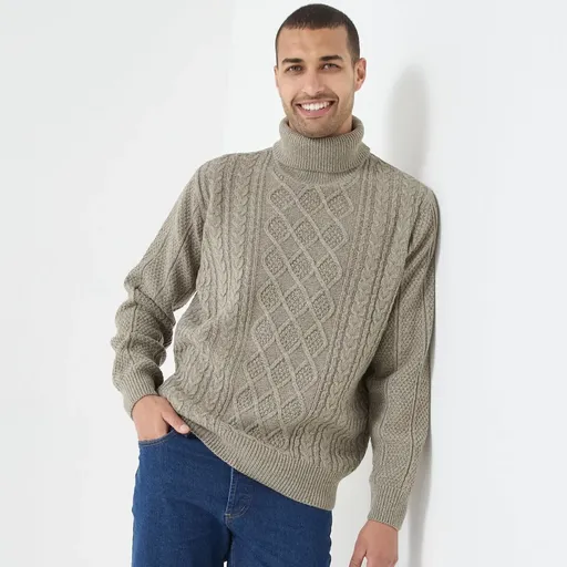 Pulover cu guler înalt