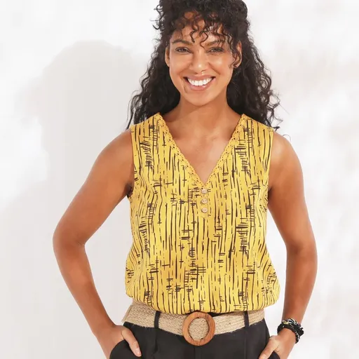 Top cu decolteu în V, cu ornamente și imprimeu macramé