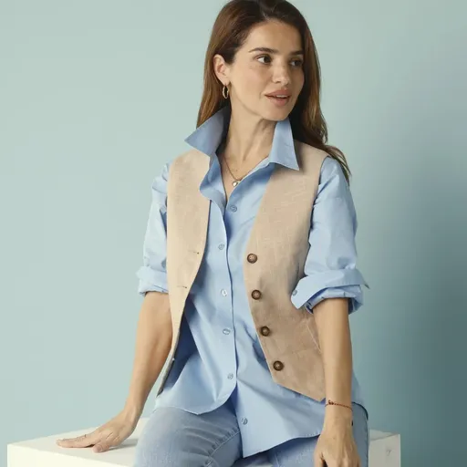 Vesta clasica pentru o silueta mai mica