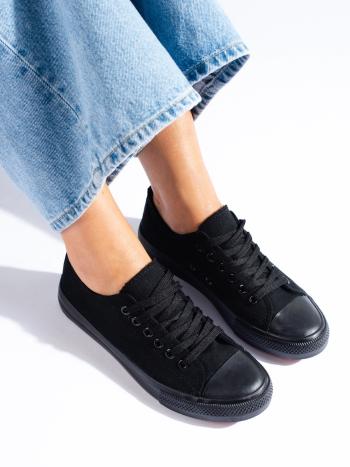Adidași negri la modă pentru femei fără toc