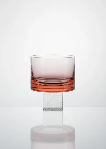 Lukáš Houdek a HG atelier s.r.o. Pahar de whisky CUBE, proiectat de Lukáš Houdek