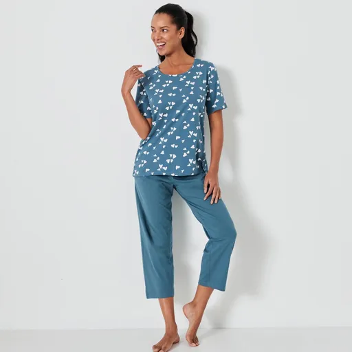 Pijamale cu pantaloni 3/4 și imprimeu cu inimioare