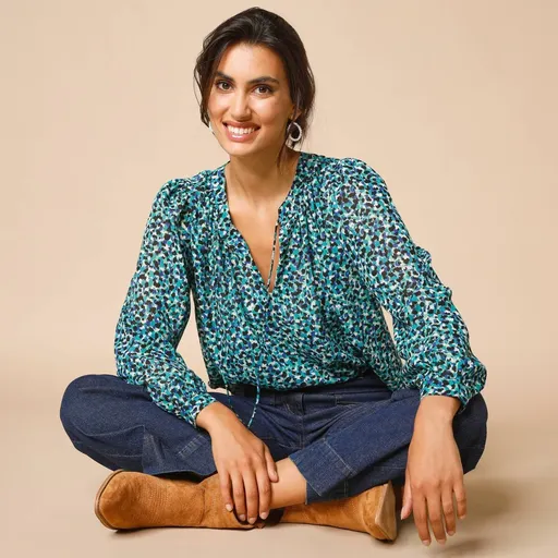 Bluză cu guler tunică și imprimeu animal