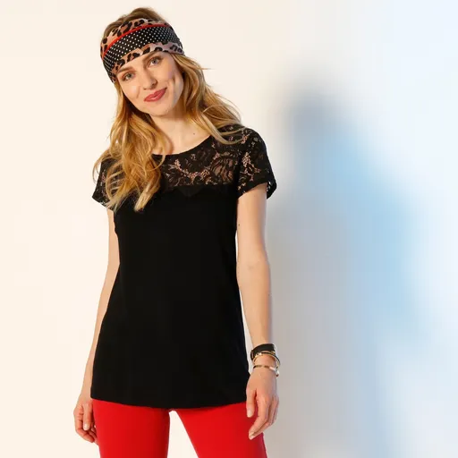 Tricou cu mâneci scurte din dantelă și decolteu rotund