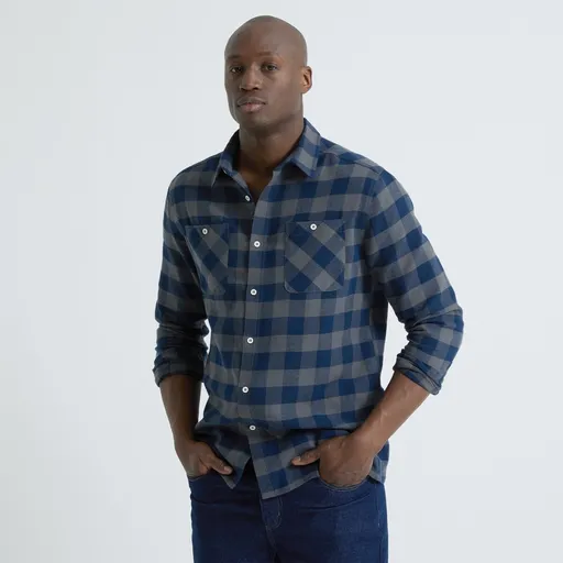 Cămașă cu carouri din flanelă