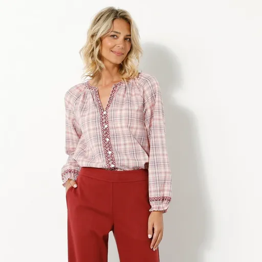 Bluză în carouri cu broderie