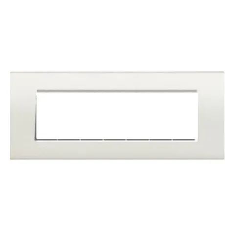 Rama ornament 7 module Living Light Bticino LNA4807BI, alb
