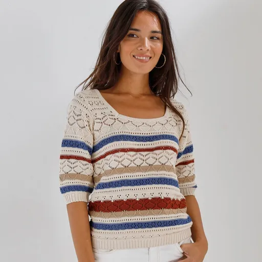 Pulover cu dungi ajurate și mâneci până la cot