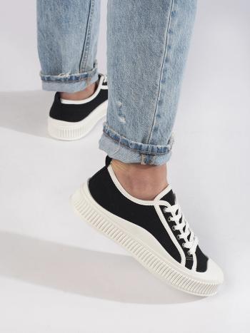 Adidași negri originali pentru femei fără toc