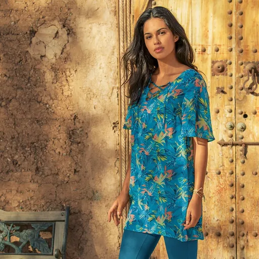 Tunică cu decolteu cu dantelă și imprimeu