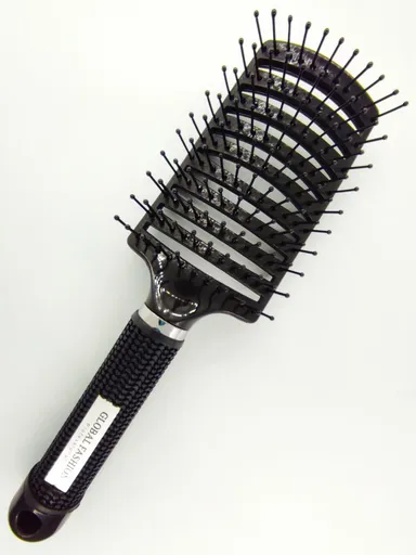 Perie de Par 1500, Black