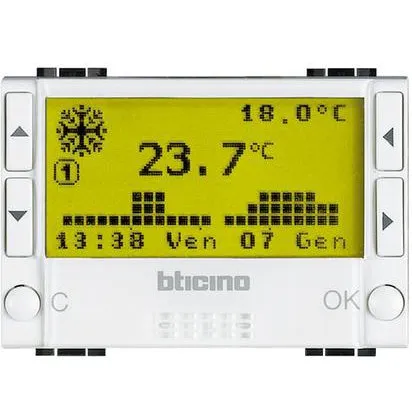 Cronotermostat electronic 3 module Living Light Bticino N4451, alb
