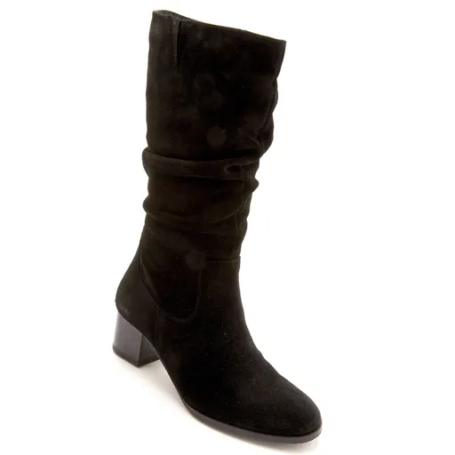 Cizme din piele de catifea