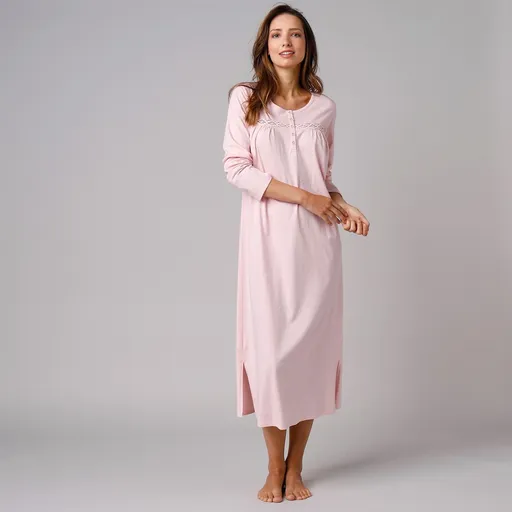 Cămașă de noapte lungă de culoare uni, cu mâneci lungi și macrame