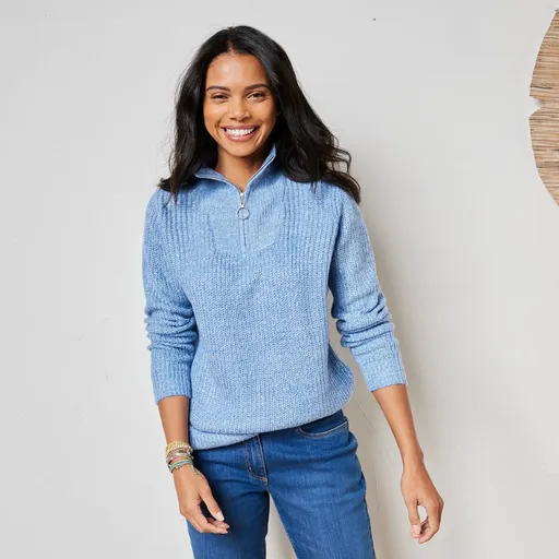 Pulover cu fermoar, model simplu tricotat