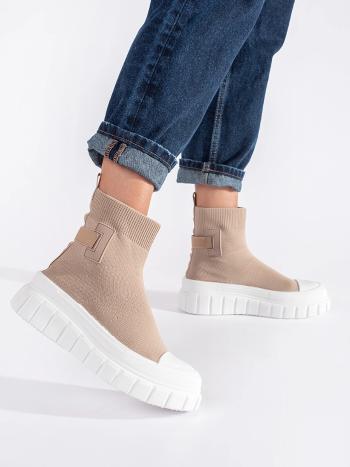 Adidași trendy pentru femei bej fără toc